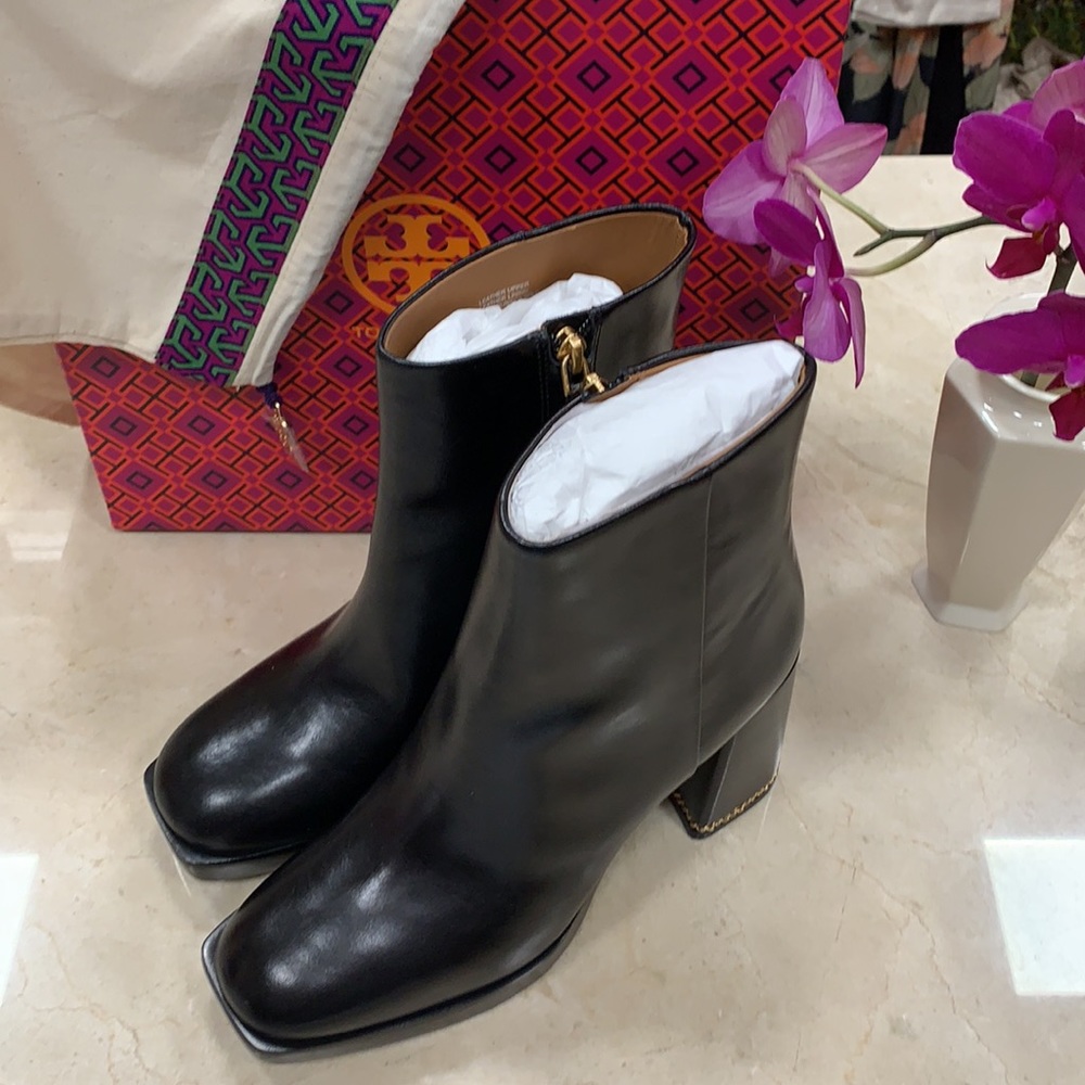 TORY BURCH RUBY PLATFORM CHAIN INLAY HEEL BOOTS - Picture 2 of 15